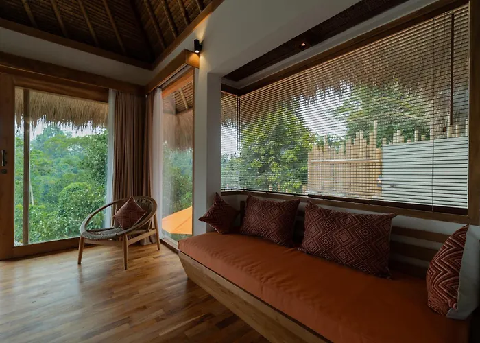 Marangga Villas-romantic Valley View & Private Pool Villa