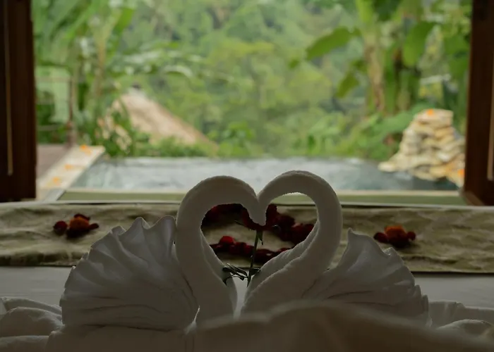 Villa Marangga Villas-romantic Valley View & Private Pool *